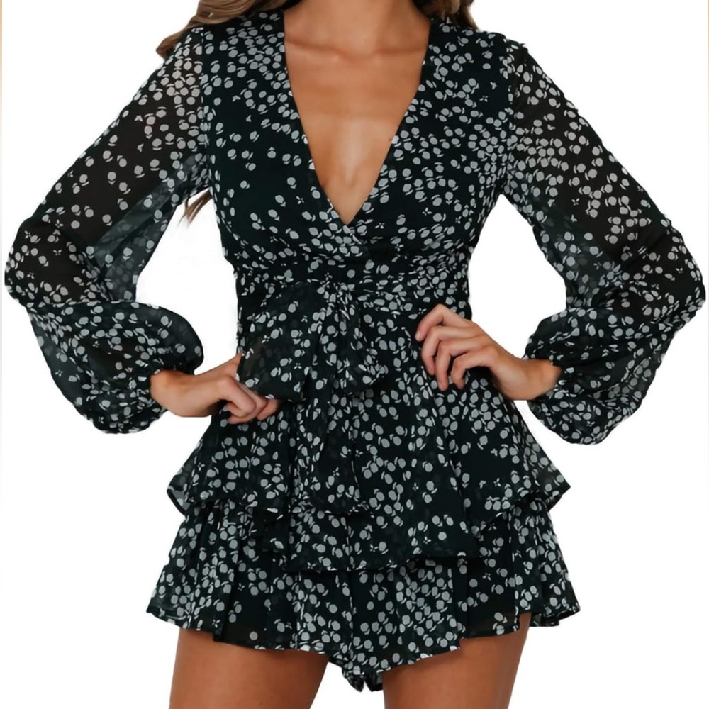 Romper black and white